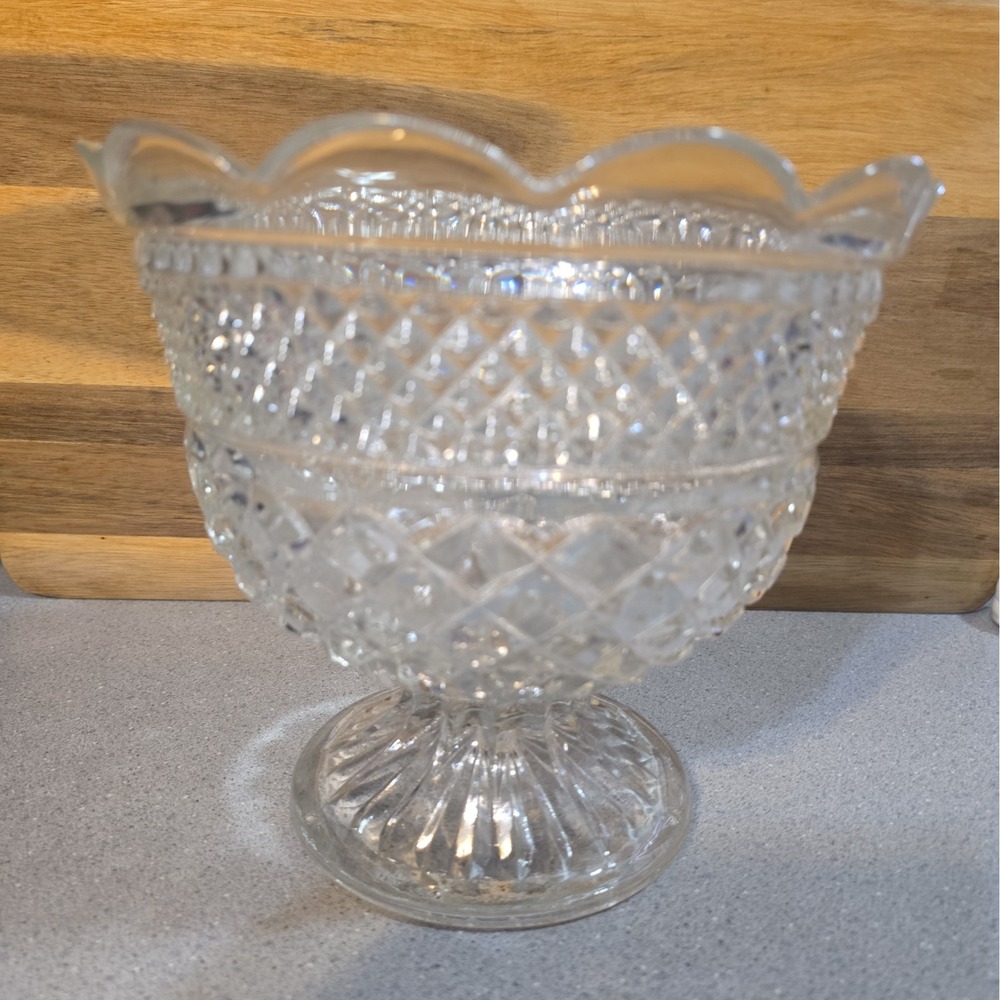 Vintage Anchor Hocking Wexford Clear Glass Crystal Compote Trifle Pedestal Bowl